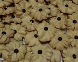 Foto langkah ke 4 dari resep Kue semprit.