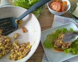 Foto langkah ke 5 dari resep Roti Tawar Isi Kornet.