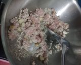 รูปขั้นตอนการทำที่ 3 ของ ข้าวผัดกุ้งหมูสับ