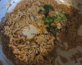 Foto langkah ke 4 dari resep Mi Goreng Nyemek.