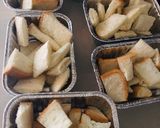 Foto langkah ke 1 dari resep Cinnamon Bread Pudding.