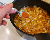 Foto del paso 2 de la receta: Ternera guisada con pimientos y calabacín al pimentón