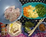 A picture of step 1 of Pak Min's Chicken Soup from Klaten. Refreshing and Delicious, A Must-Try.