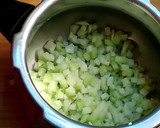 சௌ சௌ மோர் கூட்டு (Chow Chow Moor Kootu Recipe in Tamil) ரெசிபி ஸ்டேப் 2 புகைப்படம்