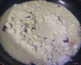 A picture of step 3 of Paneer Halwa.
