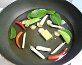 A picture of step 1 of Thai Coconut Milk Soup.