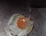 Foto langkah ke 1 dari resep Nasi Telur Ceplok Sambal Kecap.