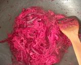 รูปขั้นตอนการทำที่ 5 ของ ผัดหมี่สีทับทิม #บีทรูท Stir-fried Ruby Bihun Rice Noodle #beet