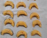 Foto langkah ke 5 dari resep Kue kering Putri Salju nya Devina Hermawan.