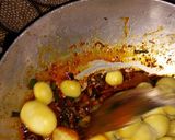 લીલા લસણ વાળી બટેટી(Lila Lasan Vadi Bateti Recipe In Gujarati) રેસીપી સ્ટેપ9ફોટો