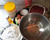 A picture of step 1 of Homemade peanut.