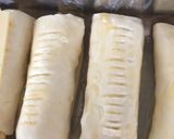 A picture of step 4 of Cheesy Hot Dog Rolls.