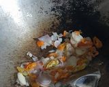 Foto langkah ke 3 dari resep Tumis Jamur Tiram.