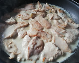 Foto del paso 3 de la receta: Pechugas de pollo al roque sin nata🧀🐔