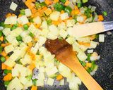 A picture of step 14 of Chicken pie.