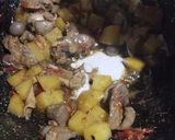 Foto langkah ke 7 dari resep Sambel Goreng Kentang Ati Ampela Ayam.