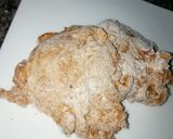 A picture of step 3 of Red chilli fried chicken thigh.