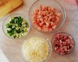Sonkás -tejszínes csirkével töltött leveles buci recept fázis 1 fotója