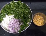 मुळ्याची भाजी (Mulyachi bhaji recipe in marathi) रेसिपी स्टेप 1 फोटो 