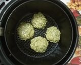 A picture of step 4 of Hara Bhara Kebab.