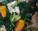 Foto langkah ke 2 dari resep Sayur Bening Bayam Bunga Turi.