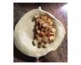 A picture of step 3 of Apple Pies.