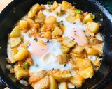A picture of step 5 of One-pan Potatoes and Eggs.