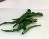 熱炒黑胡椒糯米椒雞腿肉 簡單便當菜 快速上桌的食譜步驟2照片