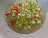 Foto langkah ke 1 dari resep Tumis Ayam Labu Siam.