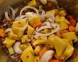 Foto del passaggio 3 della ricetta Zuppa lenticchie e patate