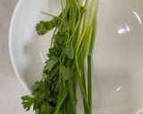 Hình bước làm 2 của món Mì xào tôm nõn