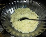 Foto langkah ke 1 dari resep Pizza Mie Sederhana.
