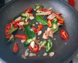 Foto langkah ke 2 dari resep Cumi masak tinta hitam.