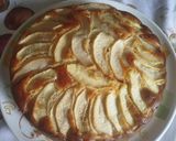Foto del passaggio 5 della ricetta Torta di Mele morbida con Uvetta & Noci