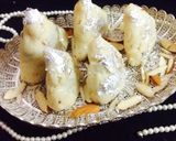 A picture of step 8 of Nuts & Dates stuffed khoya samosa.