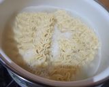 Foto langkah ke 1 dari resep Mie Pedas Gurih.