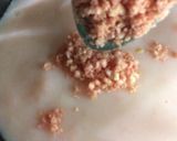 A picture of step 5 of Strawberry delight.