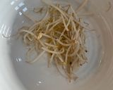 A picture of step 2 of Thai Beef Salad.
