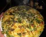Foto del paso 3 de la receta: 2"Tortillas 1* papas, acelga, morrón cebolla 2*papa, morrón cebolla