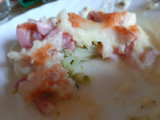 Brócoli con bechamel, patata y bacon