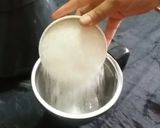 A picture of step 5 of Rava Laddu.