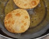 उड़द दाल कचौड़ी (Urad dal kachori recipe in Hindi) रेसिपी चरण 6 फोटो