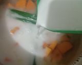 Foto langkah ke 3 dari resep Kolak pisang ubi.