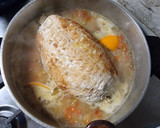 Foto del paso 6 de la receta: Redondo de pavo relleno en salsa