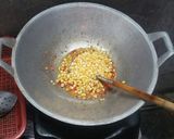 Foto langkah ke 4 dari resep Tumis bayam jagung manis.