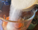 Foto del paso 5 de la receta: Queque de Zanahoria fácil (con ayuda de la licuadora)