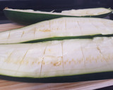 Foto del paso 1 de la receta: Calabacines rellenos con salsa semi boloñesa de pavo picado
