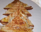 A picture of step 1 of Egg Bread Sandwich.