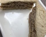 A picture of step 4 of Sardine sandwich.