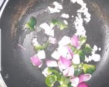 A picture of step 2 of Chicken manchurian.